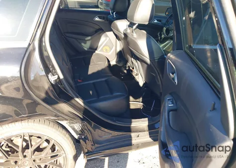 2015 Mercedes-Benz B 250 Sports Tourer z USA, uszkodzony, nr VIN WDDMH4EB5FJ317020